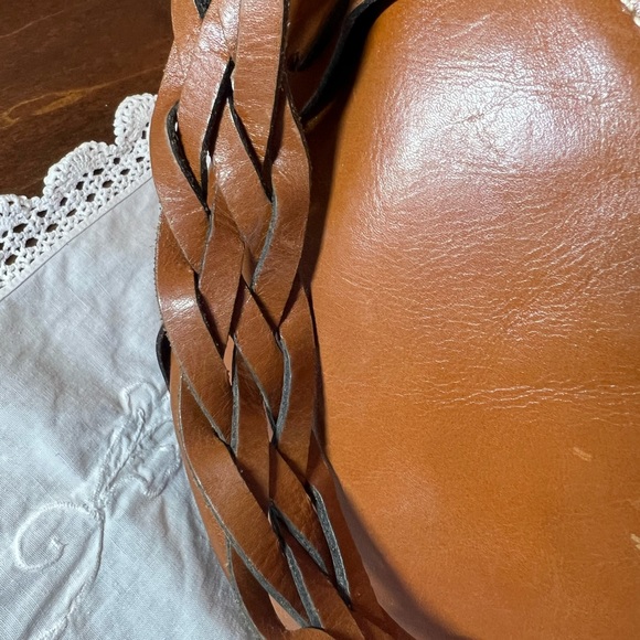 Patricia Nash Cavallina Tooled Leather Shoulder/ Saddle Handbag - Picture 12 of 12